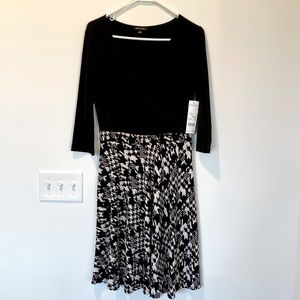 New Notations black dress with houndstooth pattern | size S